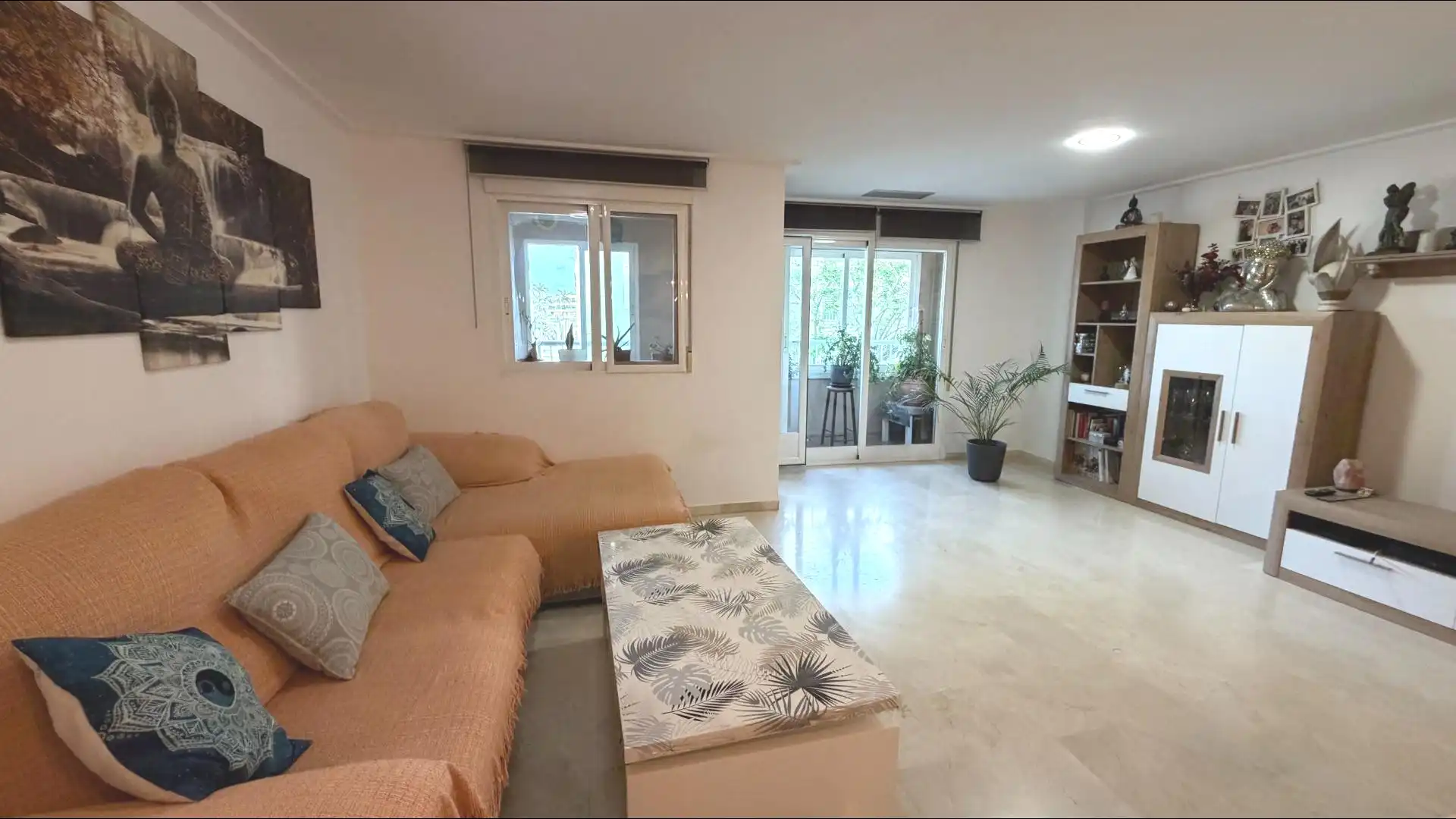 Wohnzimmer von Wohnung zum Verkauf in Elche / Elx mit Klimaanlage und Balkon
