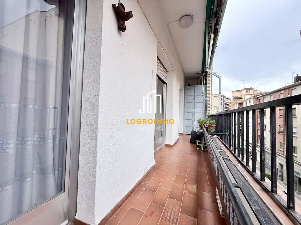 Balcony of Flat for sale in  Logroño  with Heating and Terrace
