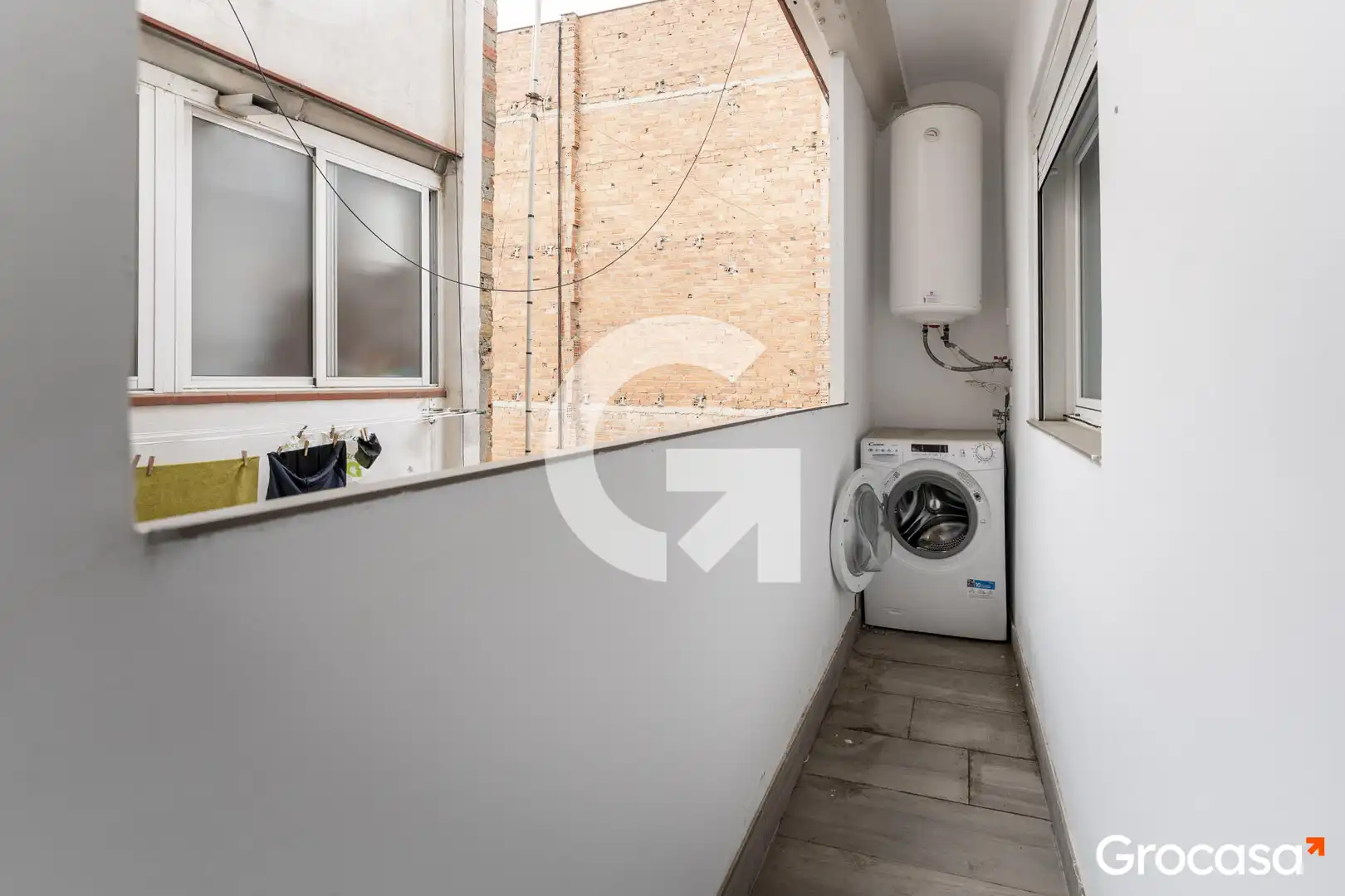 Terraza de Piso en venta en L'Hospitalet de Llobregat con Aire acondicionado, Calefacción y Horno