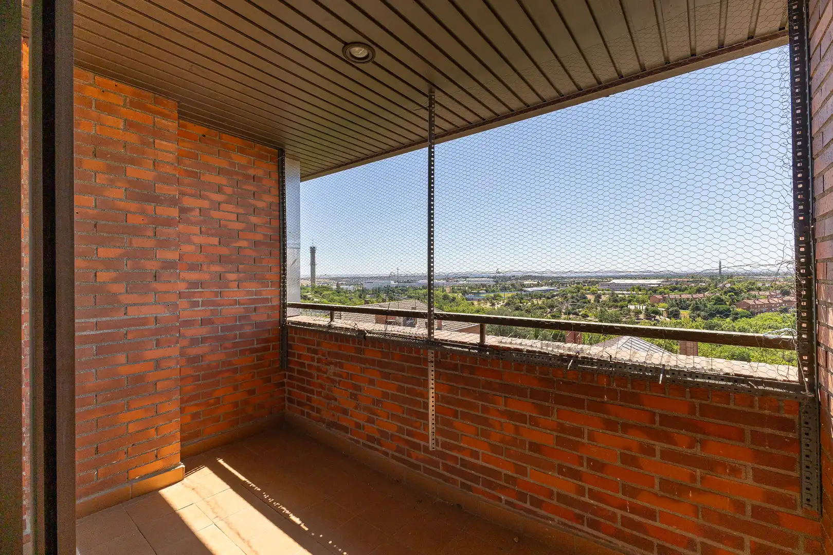Terraza de Piso en venta en Tres Cantos con Aire acondicionado, Calefacción y Parquet