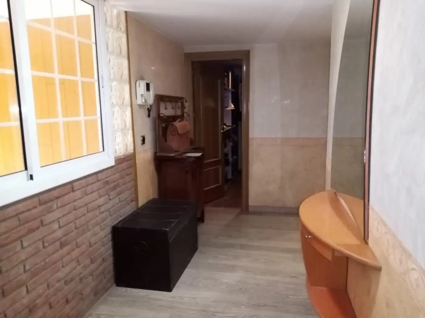 Business premises for sale in Centre - Sant Oleguer, imagen 5