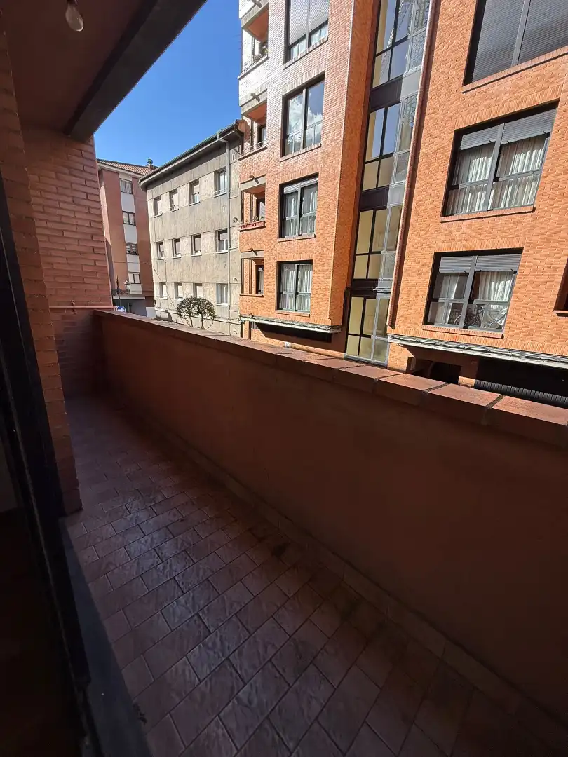 Terrasse von Wohnung zum Verkauf in Oviedo  mit Heizung, Terrasse und Abstellraum