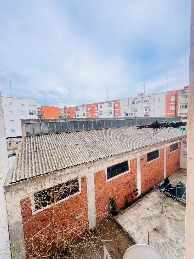 Vista exterior de Pis en venda en Valladolid amb Moblat