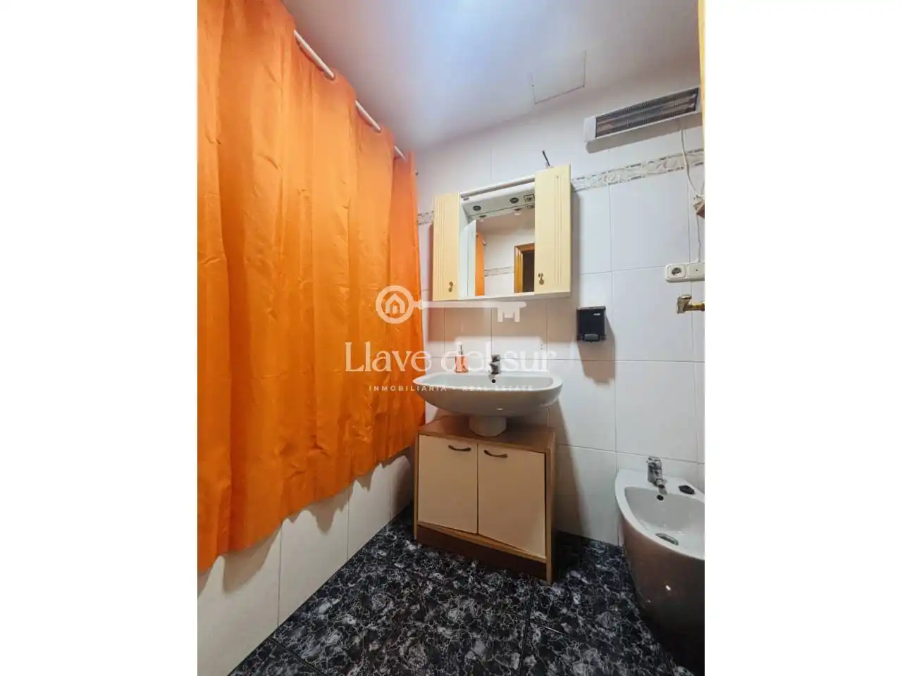 Flat with terrace for sale in Calle Lotería, imagen 12