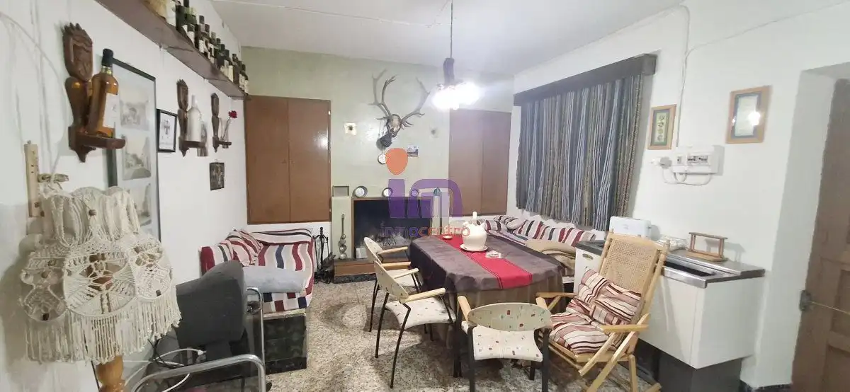 Sala d'estar de Finca rústica en venda en Valdepeñas amb Calefacció