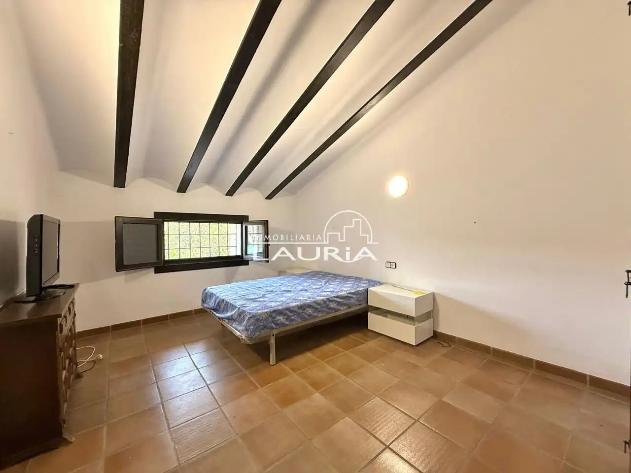 Habitación de Finca rústica en venta en Teruel con Calefacción, Jardín privado y Terraza
