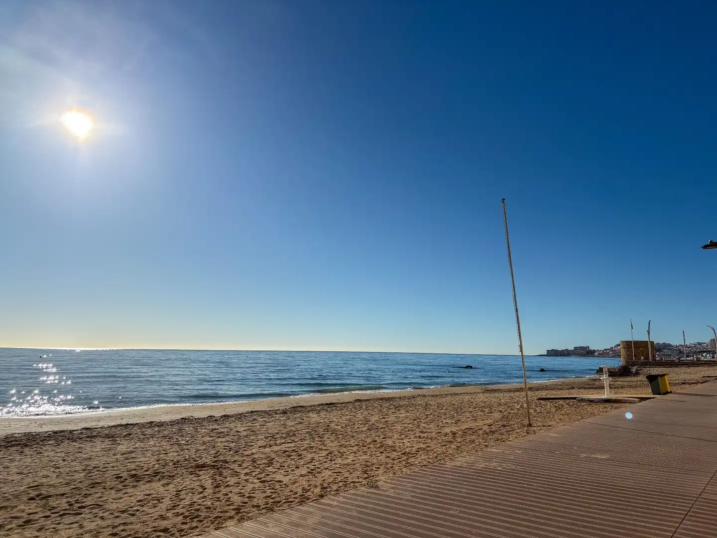 Außenansicht von Wohnung zum Verkauf in Torrevieja mit Klimaanlage, Heizung und Terrasse