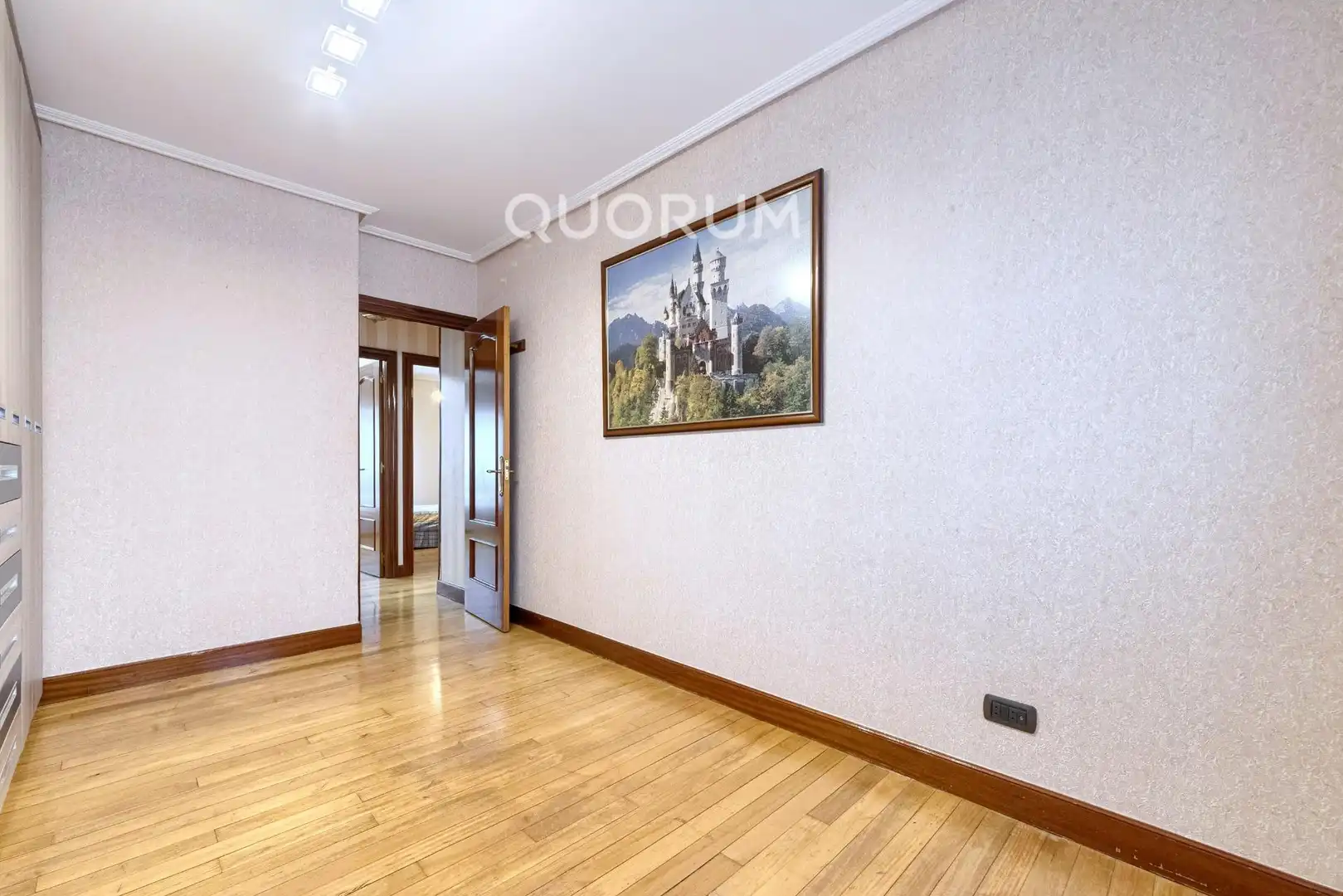 Schlafzimmer von Wohnung zum Verkauf in Pozokoetxe