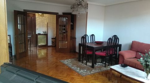 Foto 5 von Wohnung zur Miete in Calle Uría, 40, Salesas - Foncalada - Campoamor, Oviedo