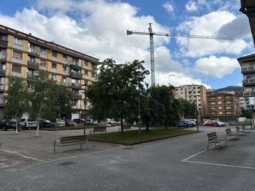 Parkplatz zum Verkauf in Laudio / Llodio