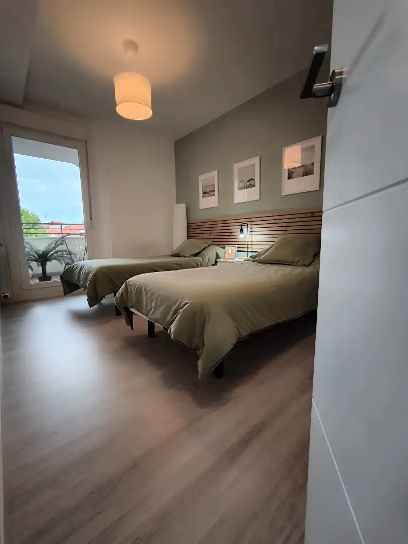 Habitación de Piso en venta en Vilagarcía de Arousa con Calefacción, Terraza y Trastero