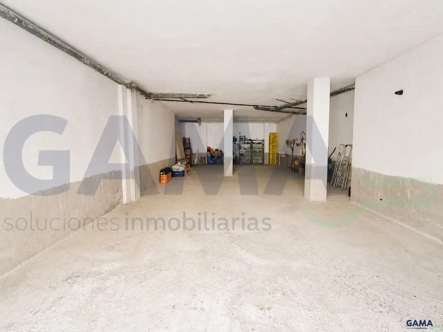 Business premises for sale in Casc Urbà