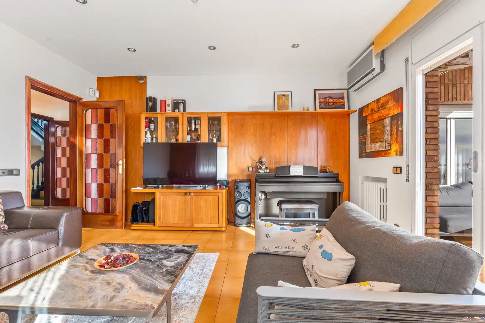 Sala de estar de Casa o chalet en venta en Sant Just Desvern con Aire acondicionado, Calefacción y Terraza