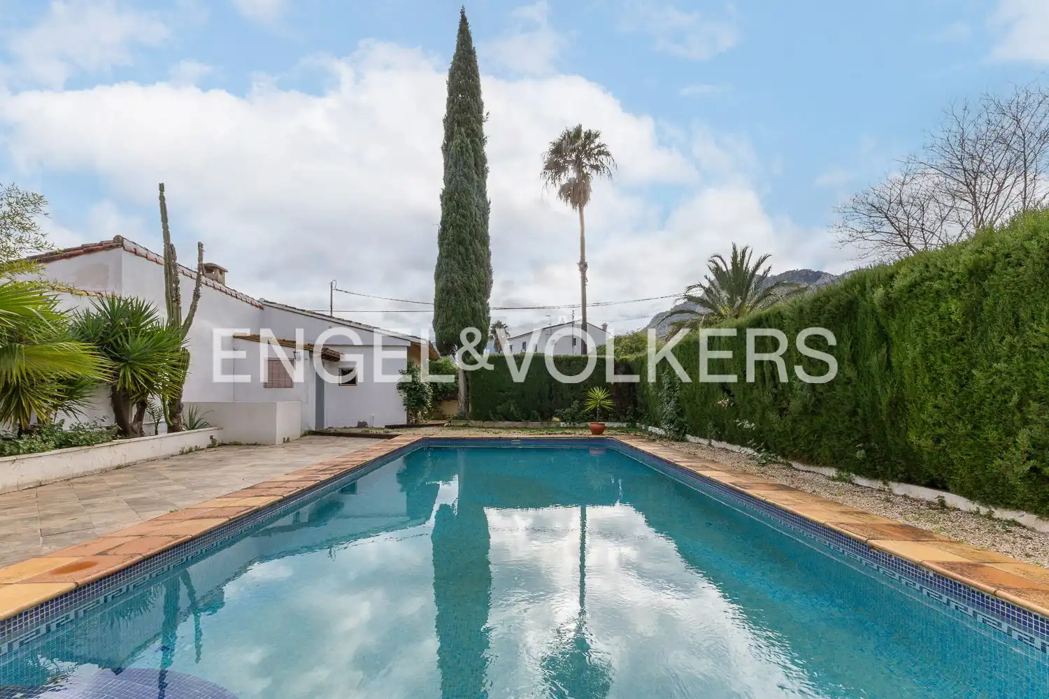 Swimming pool of Houses for sale in Orba  with Air Conditioner, Heating and Private garden