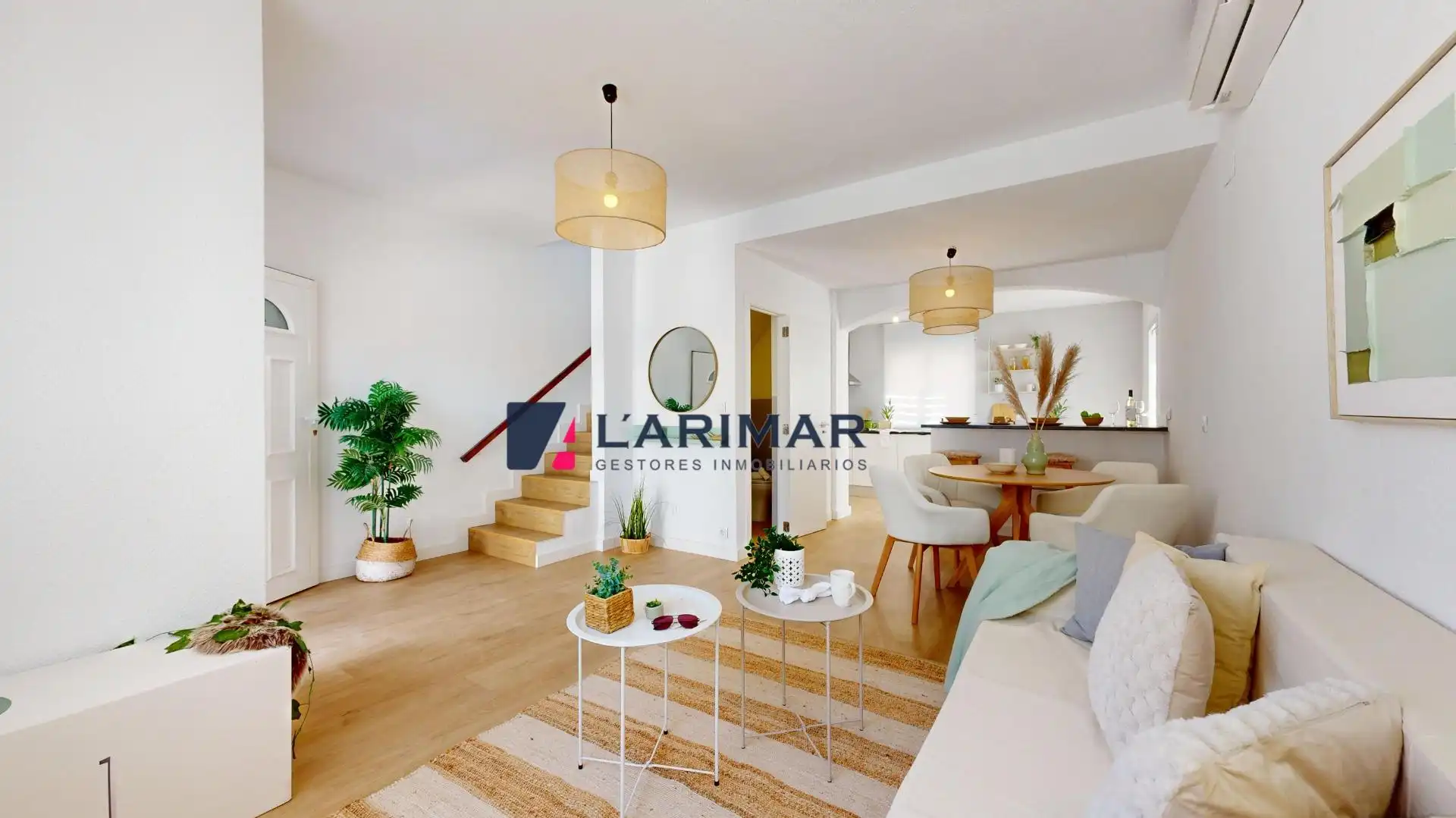 Sala de estar de Casa adosada en venta en Orihuela con Jardín privado, Terraza y Piscina comunitaria