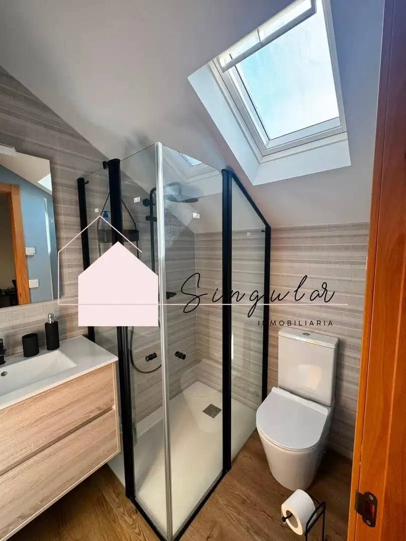 Baño de Casa adosada de alquiler en Nigrán con Jardín privado y Piscina comunitaria