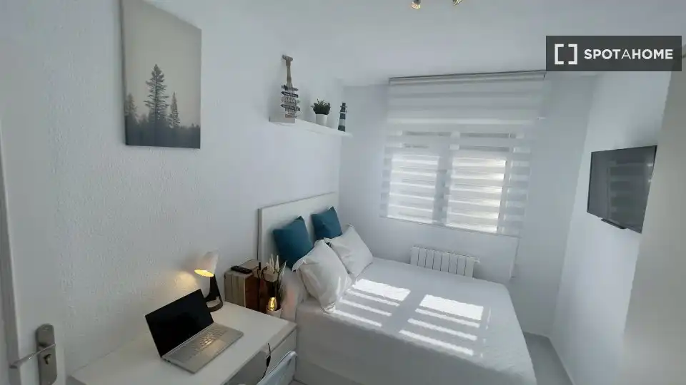 Room in Getafe, Madrid