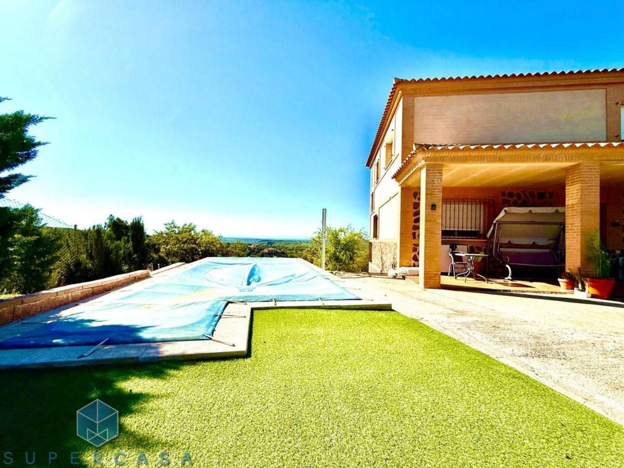 Piscina de Casa o chalet en venta en  Toledo Capital con Calefacción, Jardín privado y Terraza