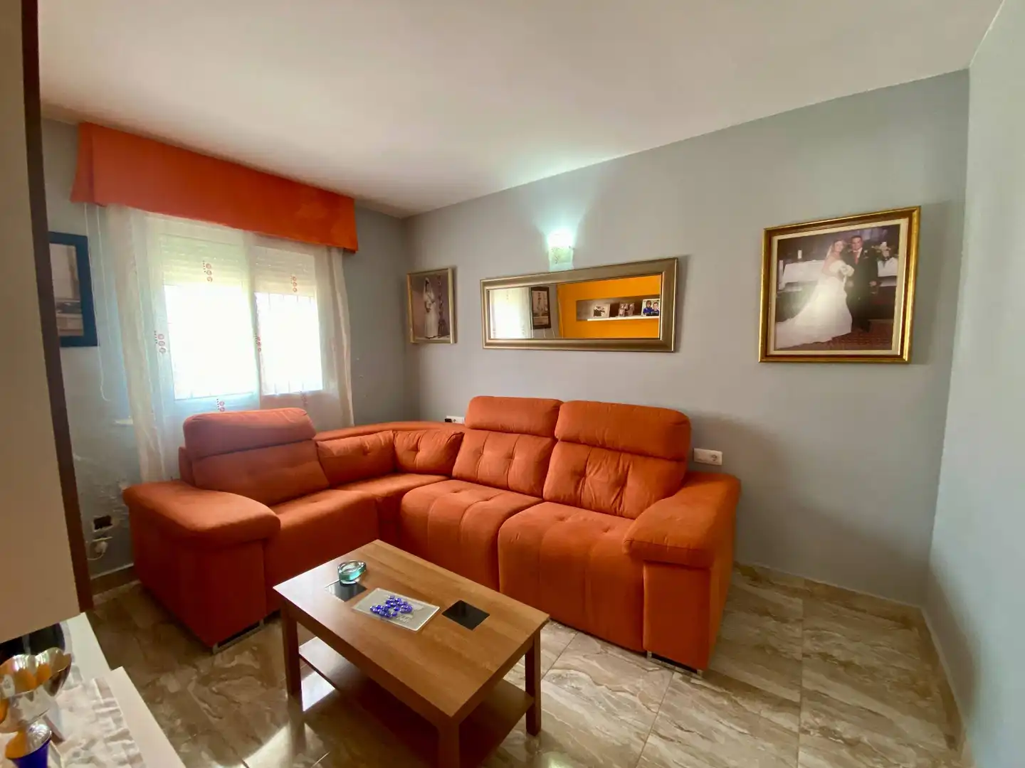 Sala d'estar de Casa o xalet en venda en Cartagena amb Aire condicionat, Calefacció i Jardí privat