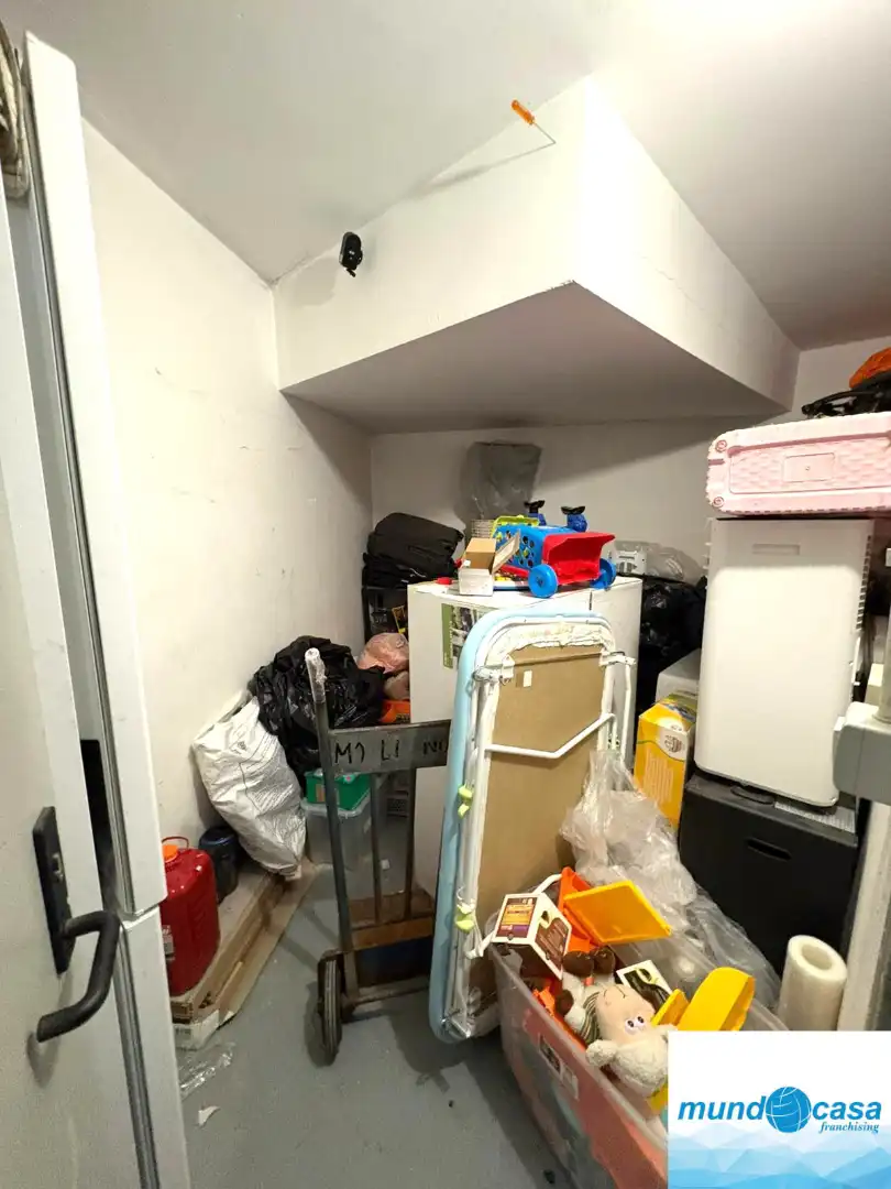 Flat for sale in Pinseque  with Air Conditioner, Heating and Terrace