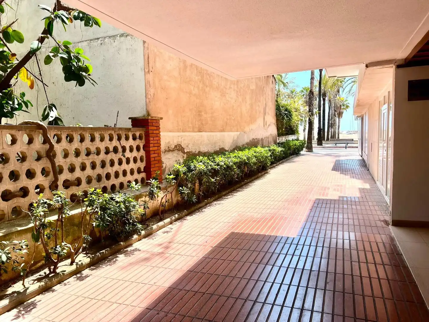 Vista exterior de Apartament en venda en Salou amb Aire condicionat i Terrassa