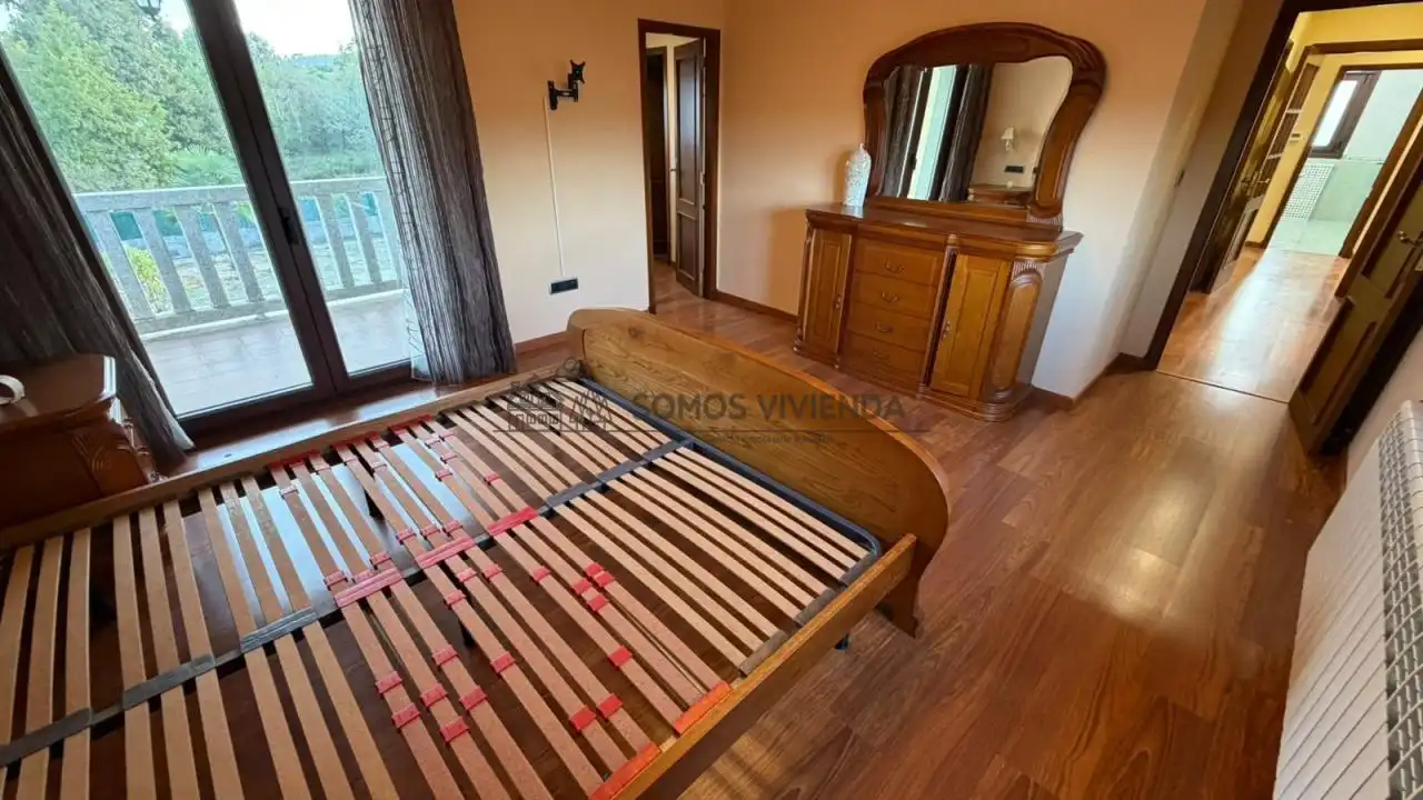 Bedroom of Houses for sale in San Cibrao das Viñas  with Heating, Private garden and Storage room
