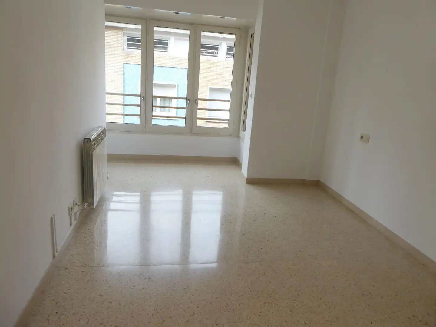 Flat for rent in Centre - Passeig i Rodalies