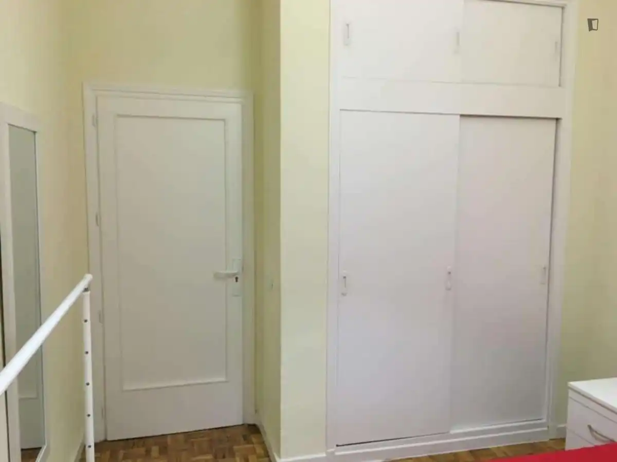 Habitación de Apartamento para compartir en Madrid con Amueblado, Lavadora y Internet