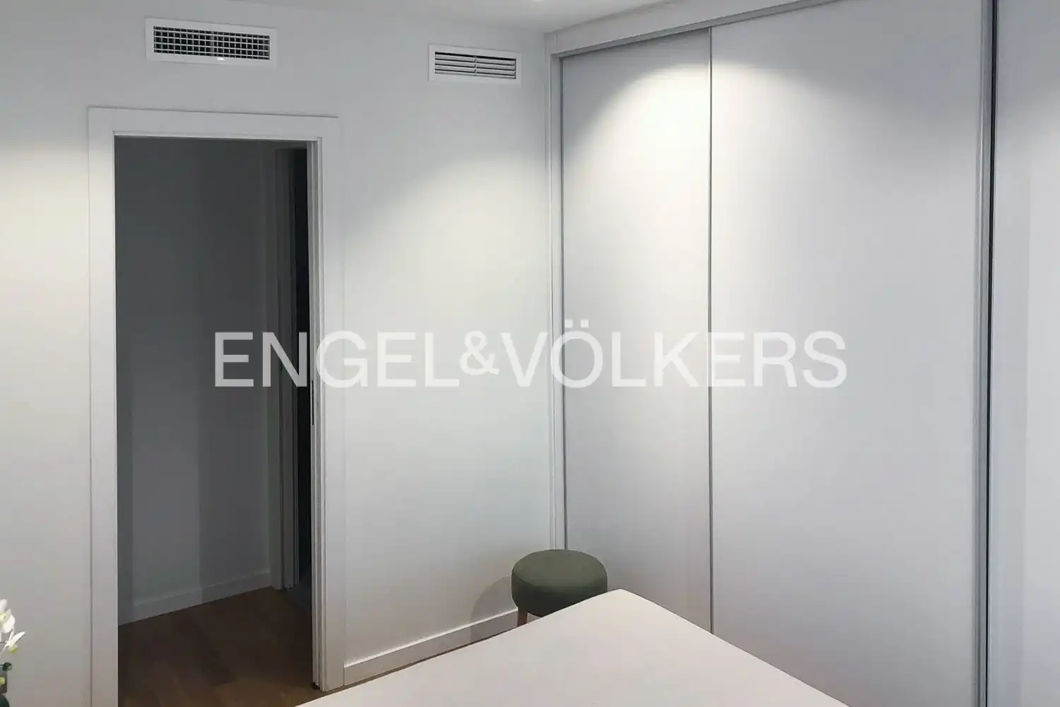Piso con terraza en alquiler en Ciutat Vella, imagen 12