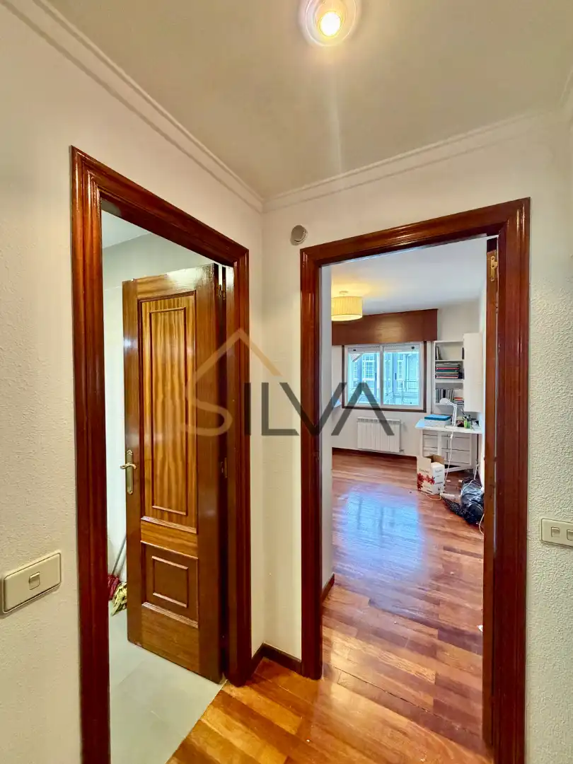Piso en venta en Lugo con Calefacción, Trastero y Amueblado