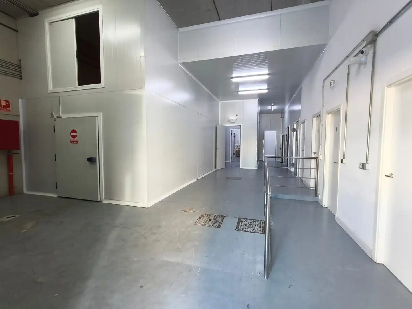 Industrial building for transfer in Calle Severo Ochoa, imagen 4