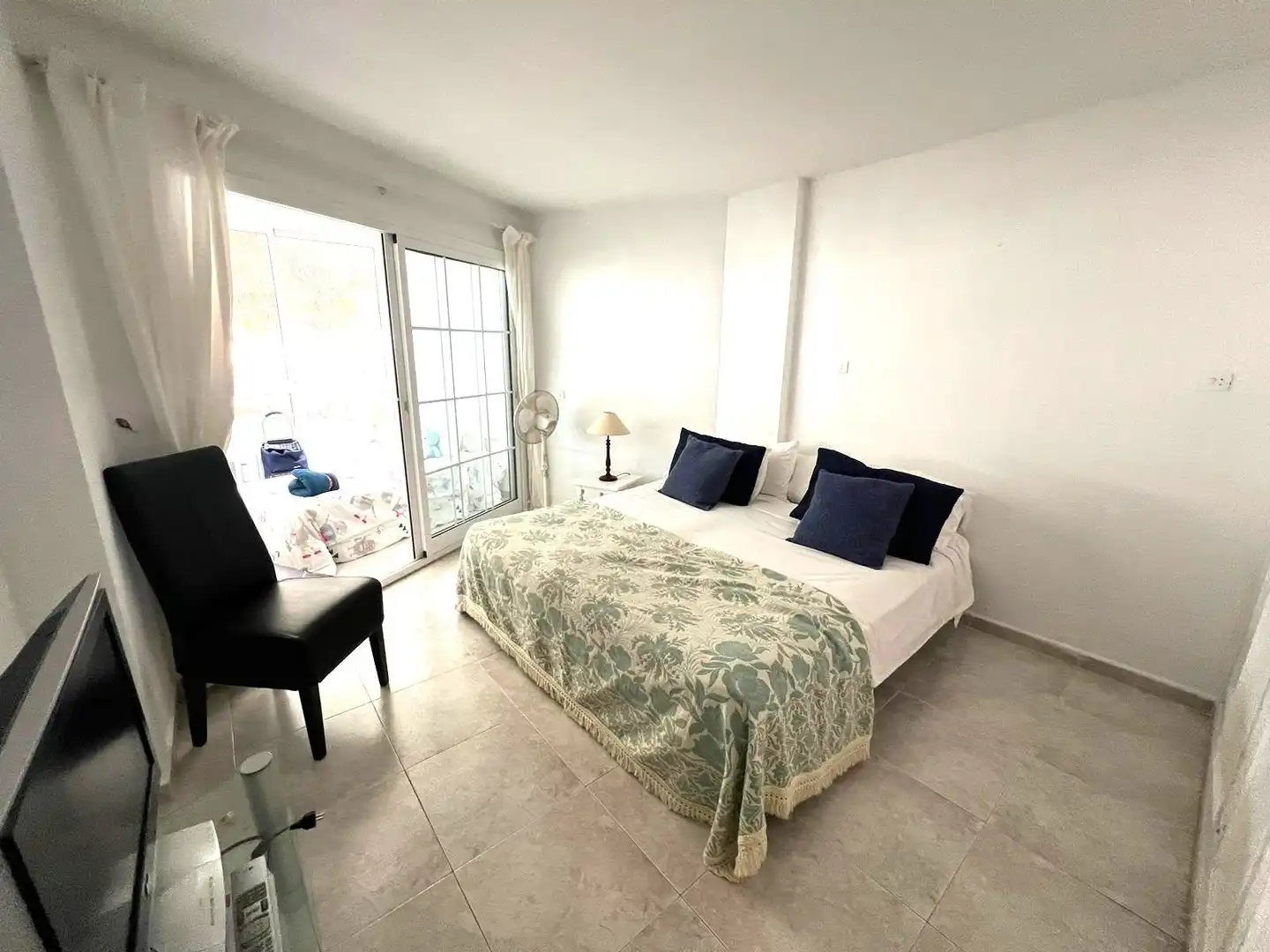 Apartment with pool for sale in Calahonda, imagen 6