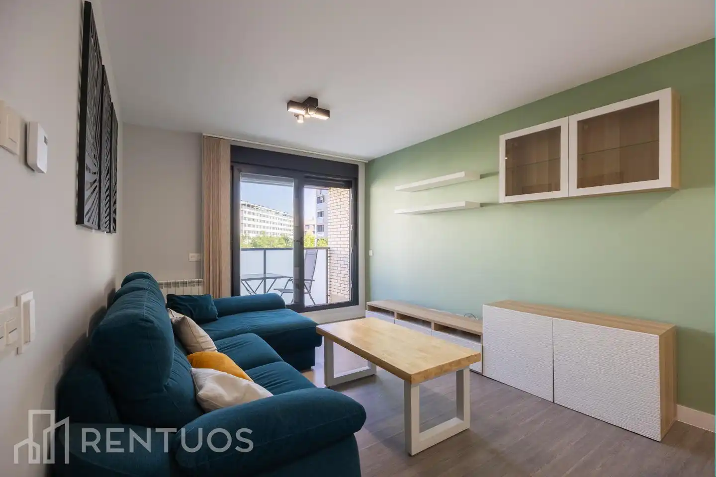 Sala d'estar de Pis de lloguer en Móstoles amb Aire condicionat, Terrassa i Traster