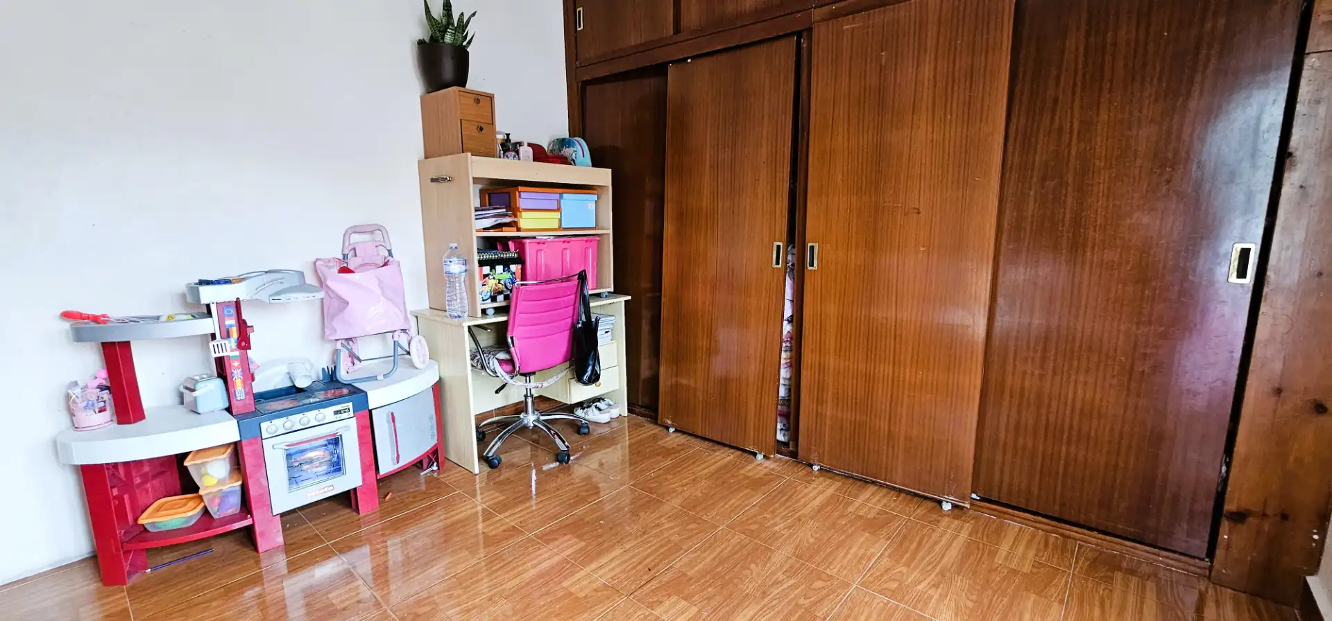Habitación de Casa adosada en venta en Totana con Terraza, Trastero y Amueblado