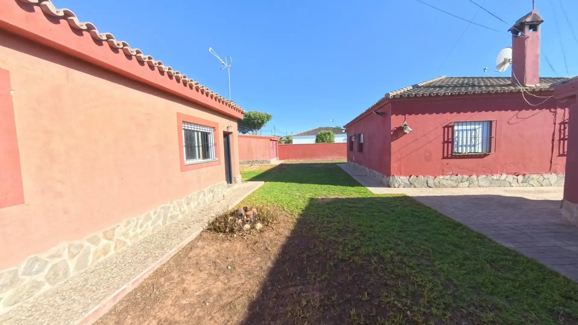 Garden of Houses for sale in Chiclana de la Frontera  with Swimming Pool