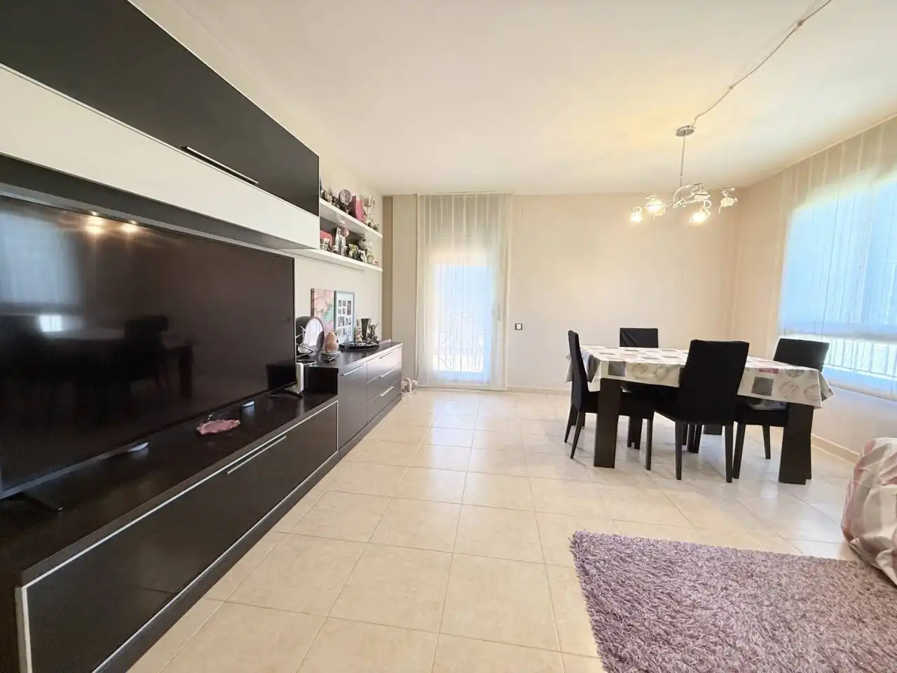 Sala d'estar de Pis en venda en Riells i Viabrea amb Calefacció, Terrassa i Traster