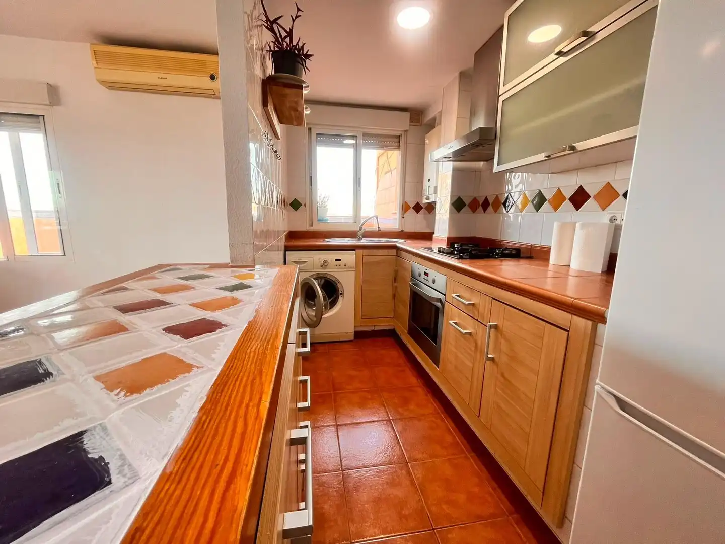 Küche von Dachboden zur Miete in Córdoba mit Klimaanlage und Terrasse