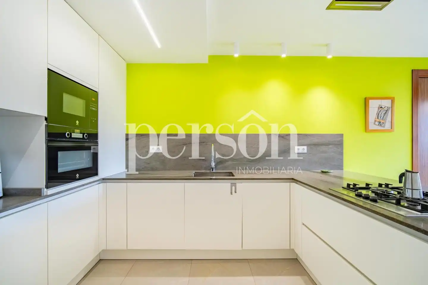 Kitchen of Houses for sale in L'Eliana  with Air Conditioner, Heating and Private garden