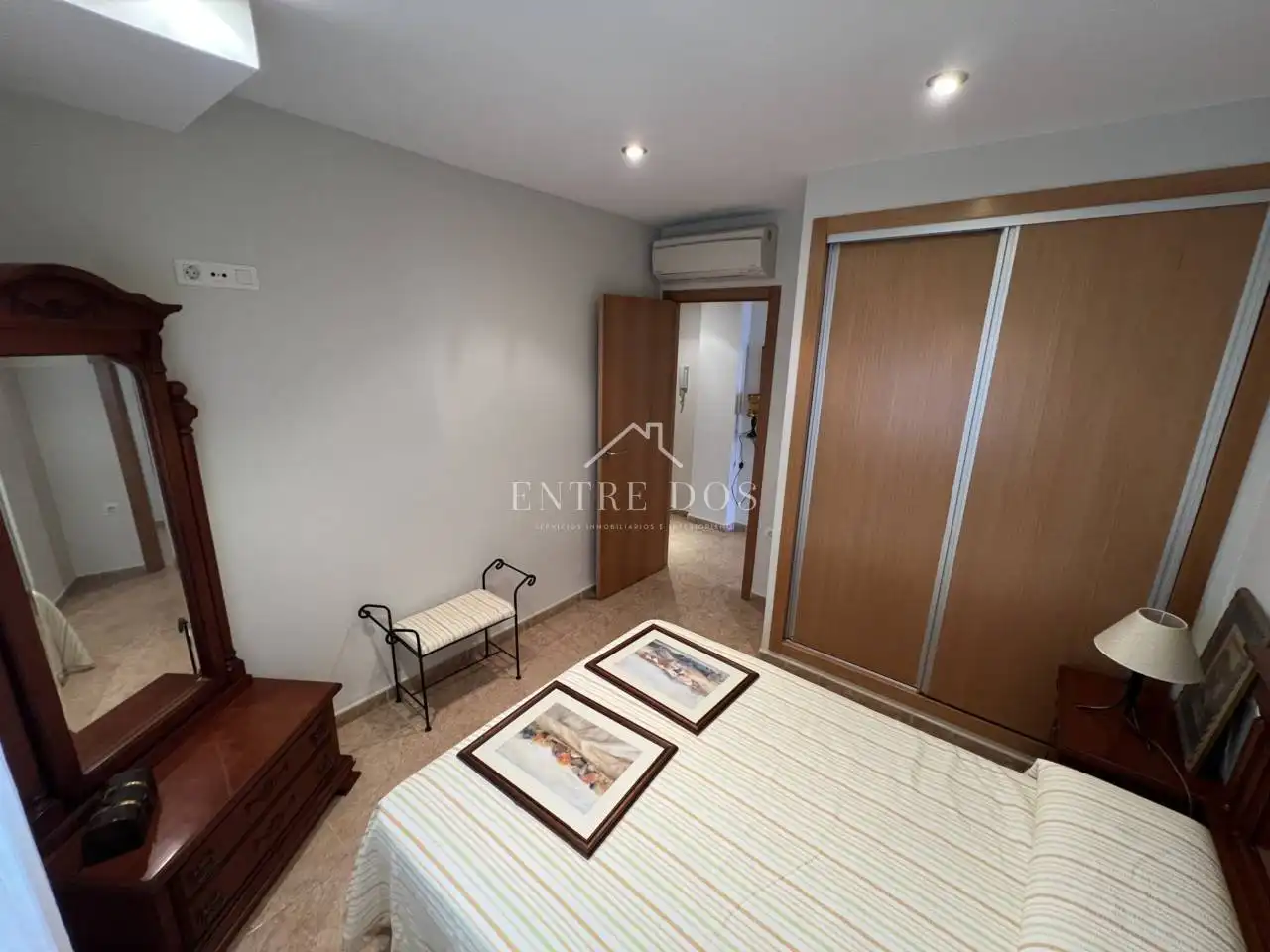 Habitación de Piso en venta en Moncofa con Aire acondicionado, Terraza y Amueblado