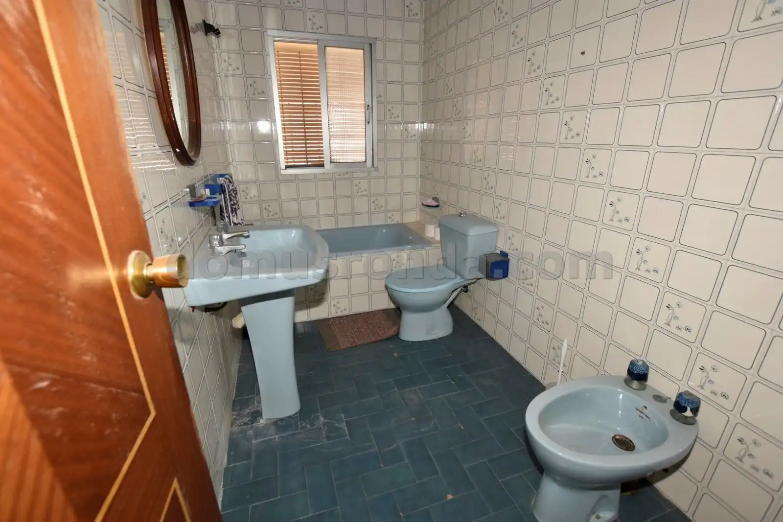 Bany de Casa o xalet en venda en Ronda amb Terrassa, Traster i Balcó