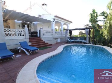 Haus mit Pool zur Miete in Centro