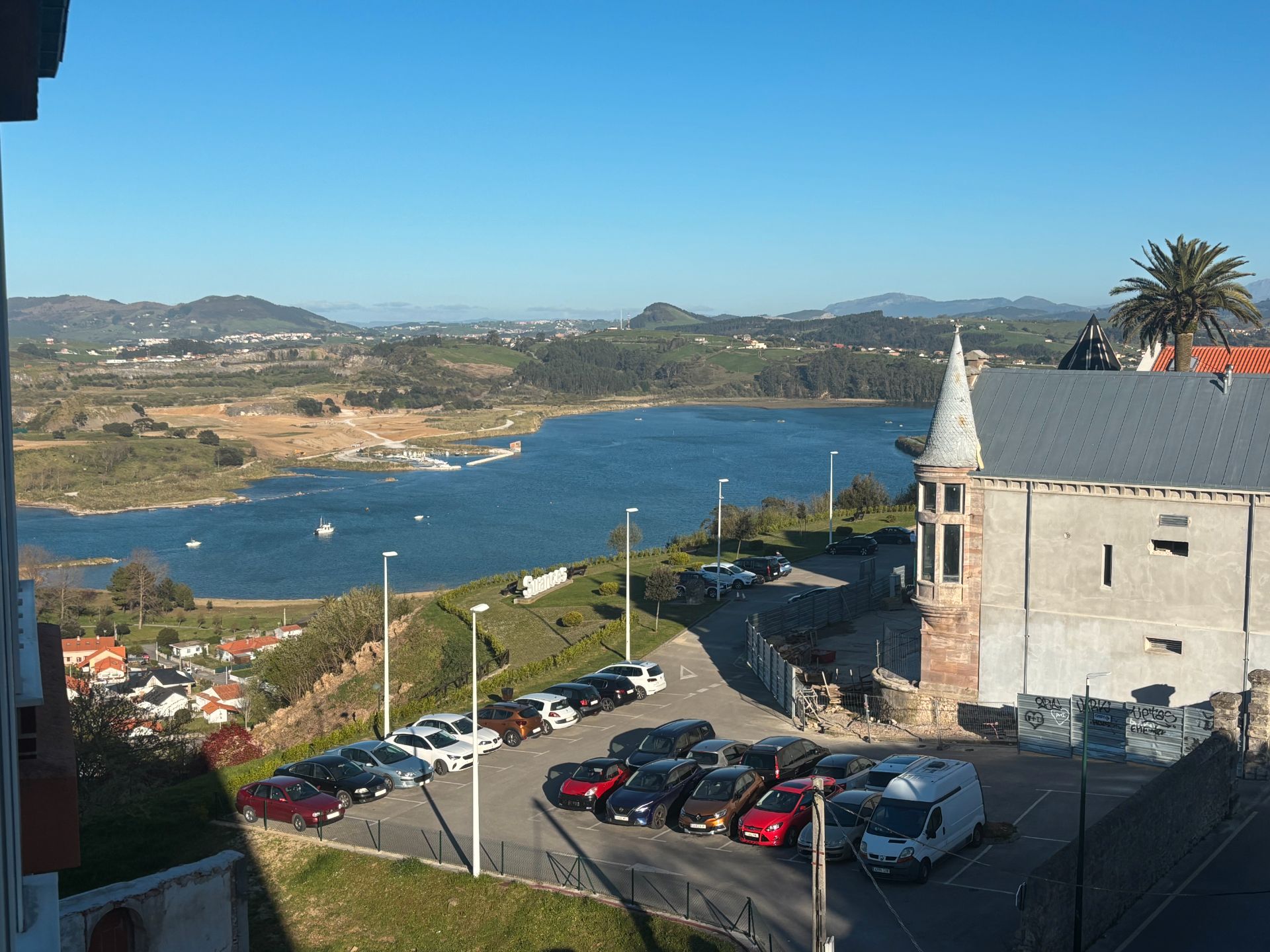 Aparcament de Dúplex en venda en Suances amb Calefacció, Parquet i Moblat