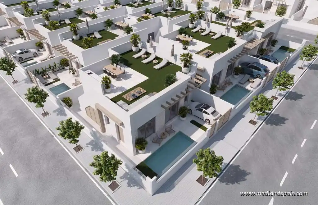 Detached house with pool for sale in Roldán