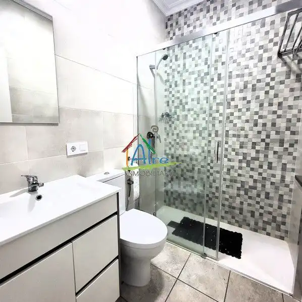 Baño de Apartamento en venta en Almonte con Aire acondicionado y Amueblado