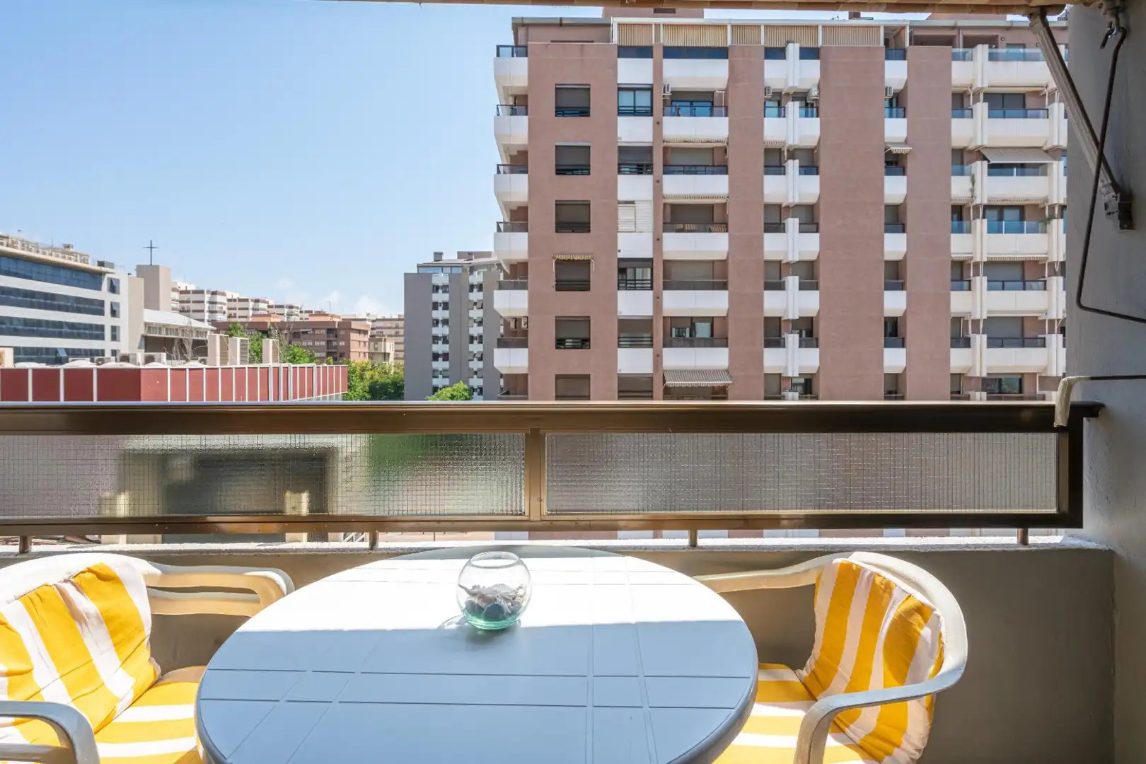 Flat with terrace to rent in Calle MAESTRO SERRANO, imagen 7