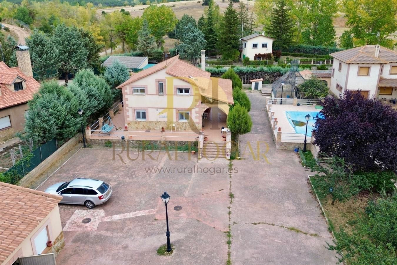 Exterior view of House or chalet for sale in Molina de Aragón  with Private garden, Parquet flooring and Storage room