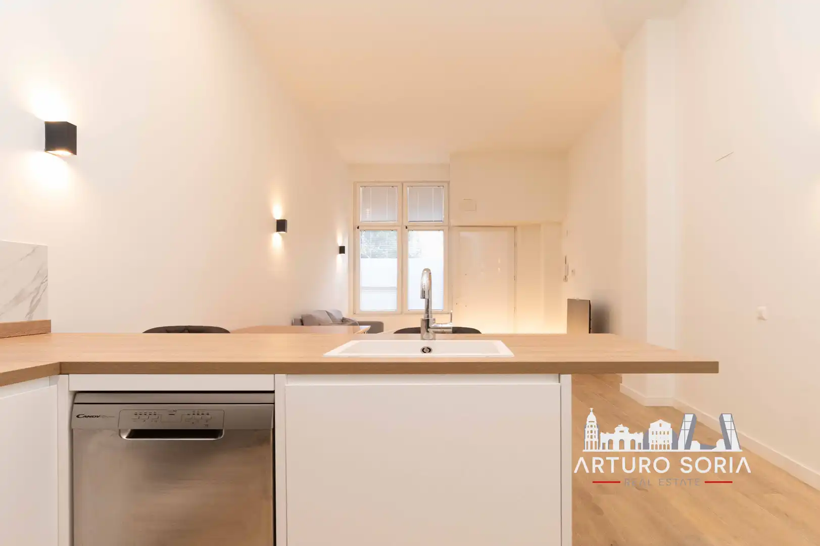 Apartament de lloguer a Calle de Arturo Soria, Concepción