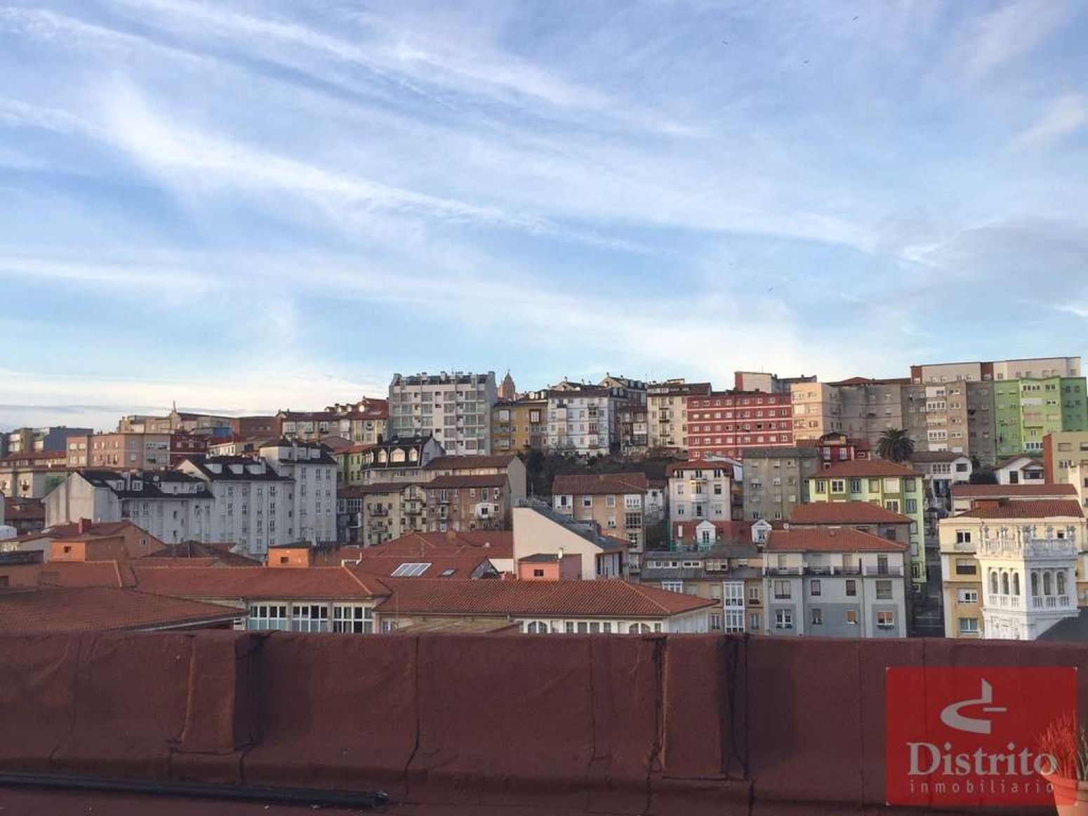 Vista exterior de Àtic en venda en Santander amb Terrassa i Traster