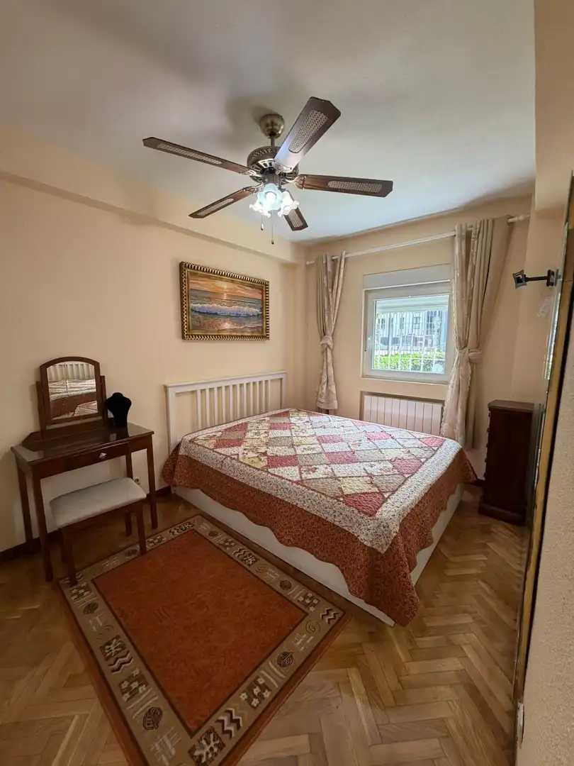 Habitación de Piso de alquiler en Madrid con Aire acondicionado, Calefacción y Parquet