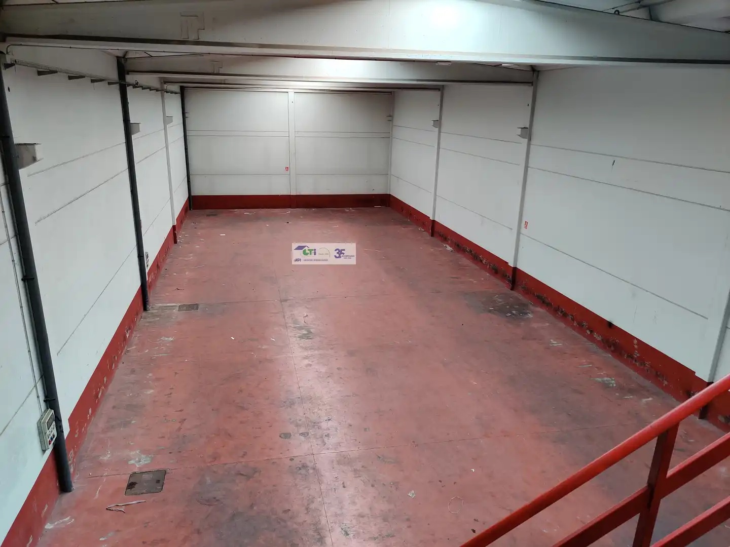 Nave industrial de alquiler en Alfajarín